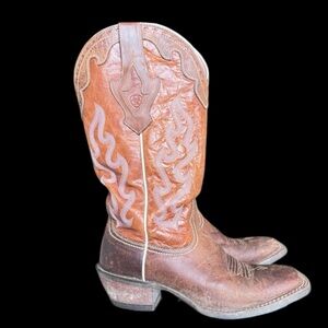 ARIAT CROSSFIRE CALINTE ladies western boot size 7 1/2 preowned very good cond